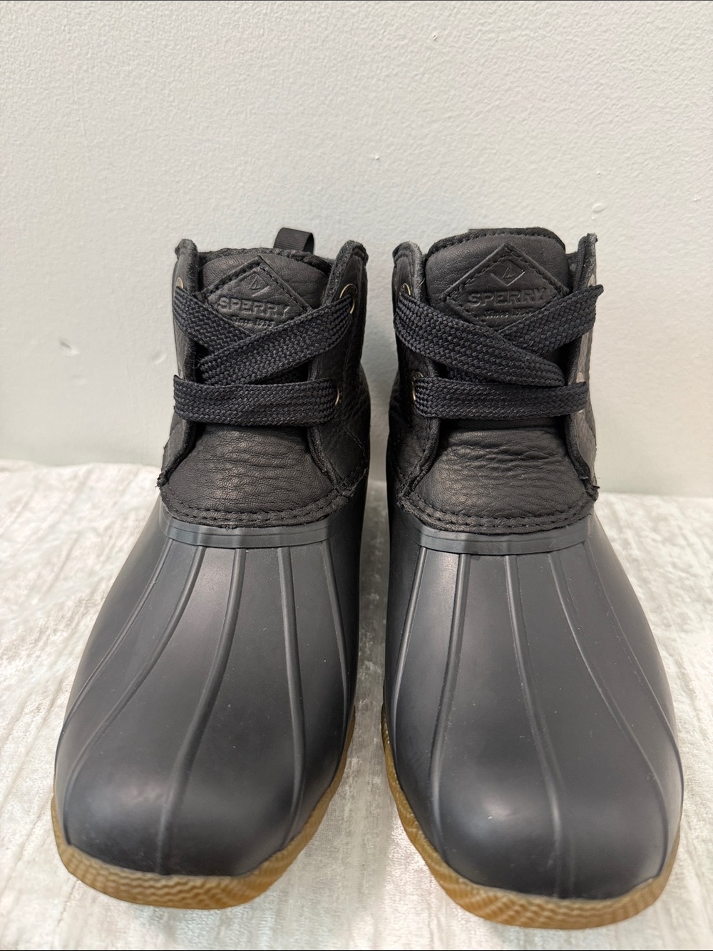 Sperry Women’s Black and Brown Lace-Up Duck Boots